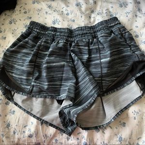 Lululemon Hotty Hot Short 2.5” Inseam
